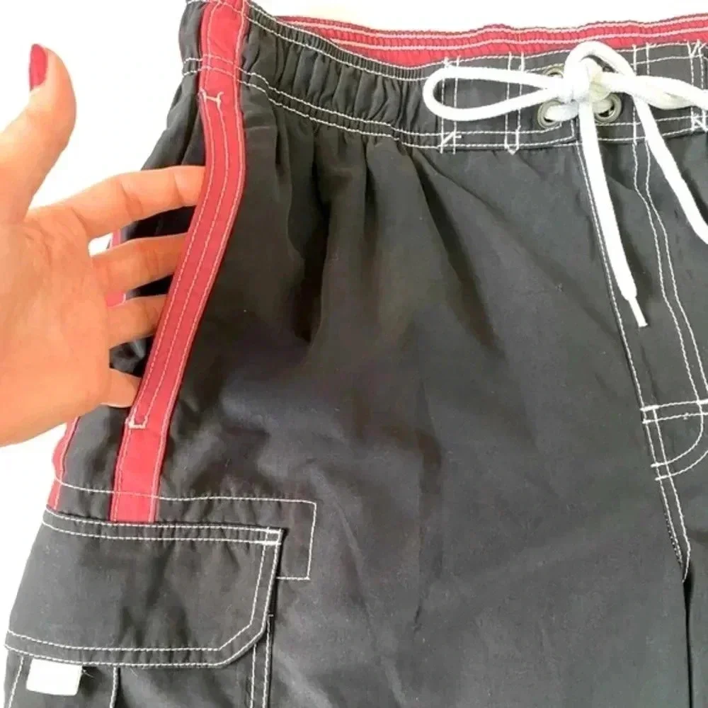 Sonoma Goods For Life Men’s Swim Trunks Medium Black Red Cargo